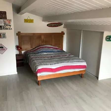 Villa Charmante Maison, Piscine A 5 Min De L'ocean, 10 Min De La Rochelle / Ile De Re Nieul-sur-Mer