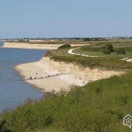 Villa Charmante Maison, Piscine A 5 Min De L'ocean, 10 Min De La Rochelle / Ile De Re Nieul-sur-Mer