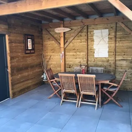 Charmante Maison, Piscine A 5 Min De L'ocean, 10 Min De La Rochelle / Ile De Re 빌라