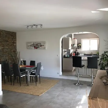 Charmante Maison, Piscine A 5 Min De L'ocean, 10 Min De La Rochelle / Ile De Re Villa *